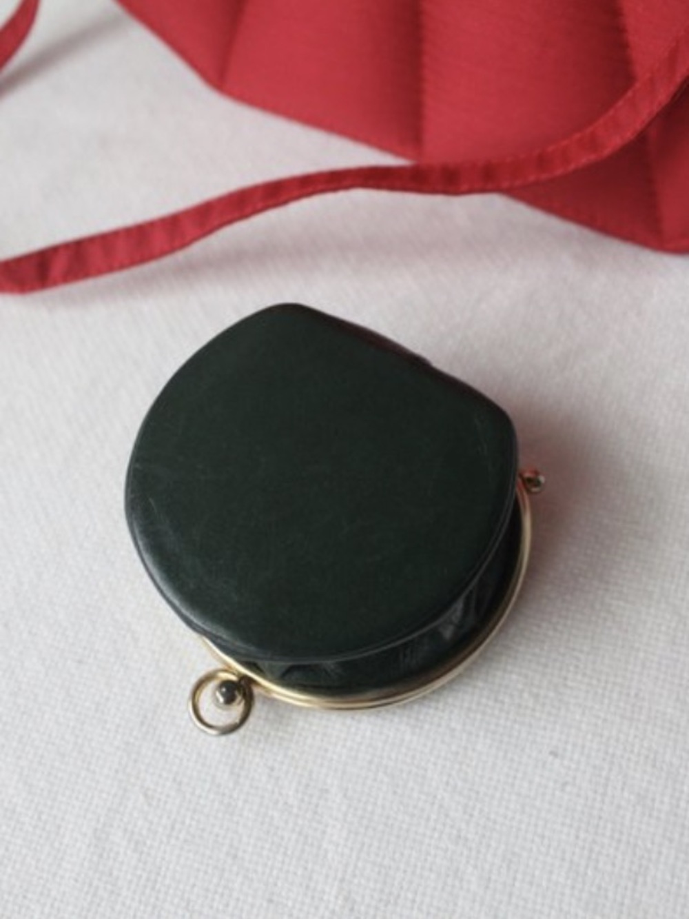 Givenchy Deep Green Vintage Coin Purse with Gold Hardware - Picture 5 of 6